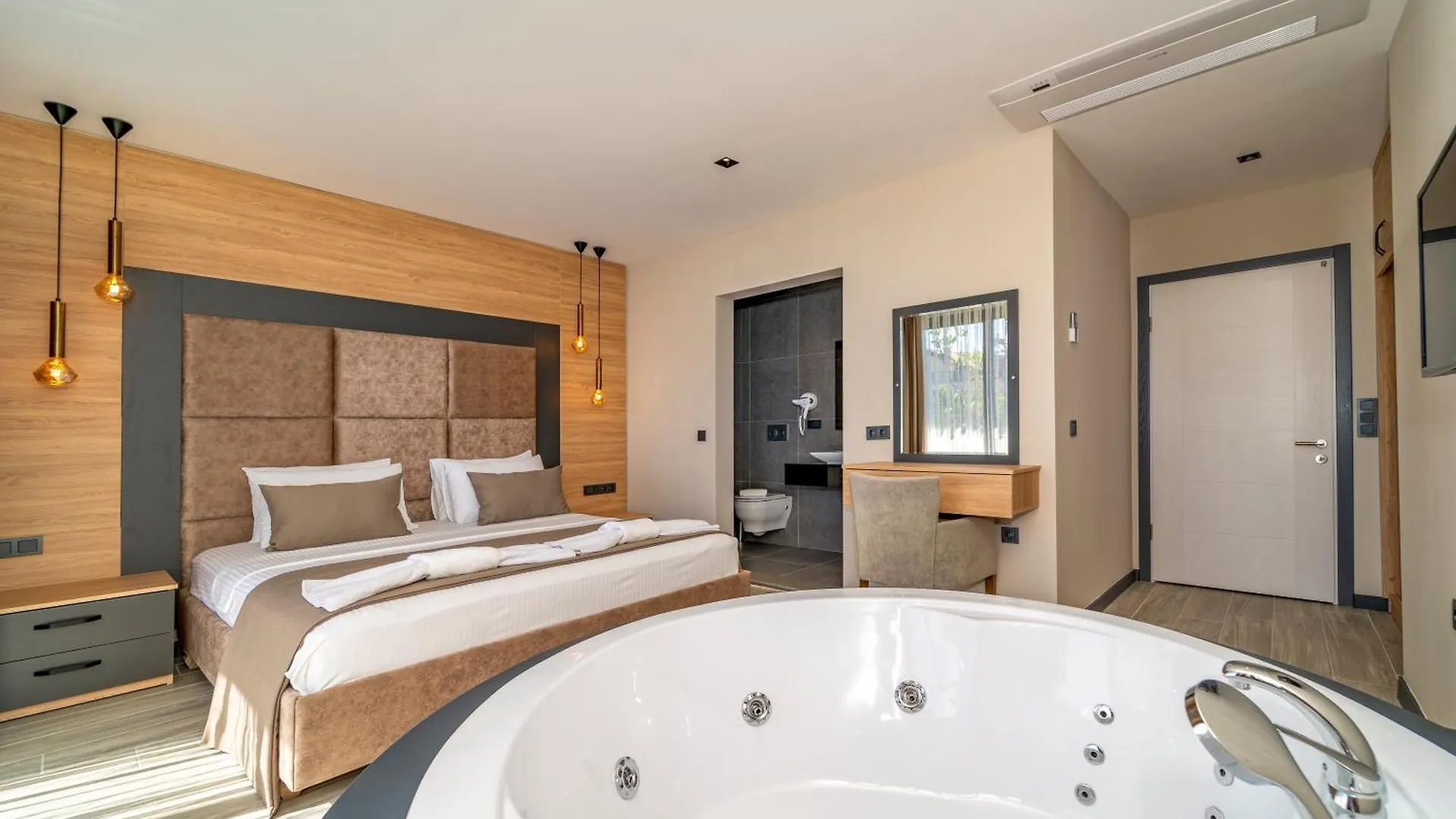 Villa Tierra Detached Ultra Luxurious Fethiye